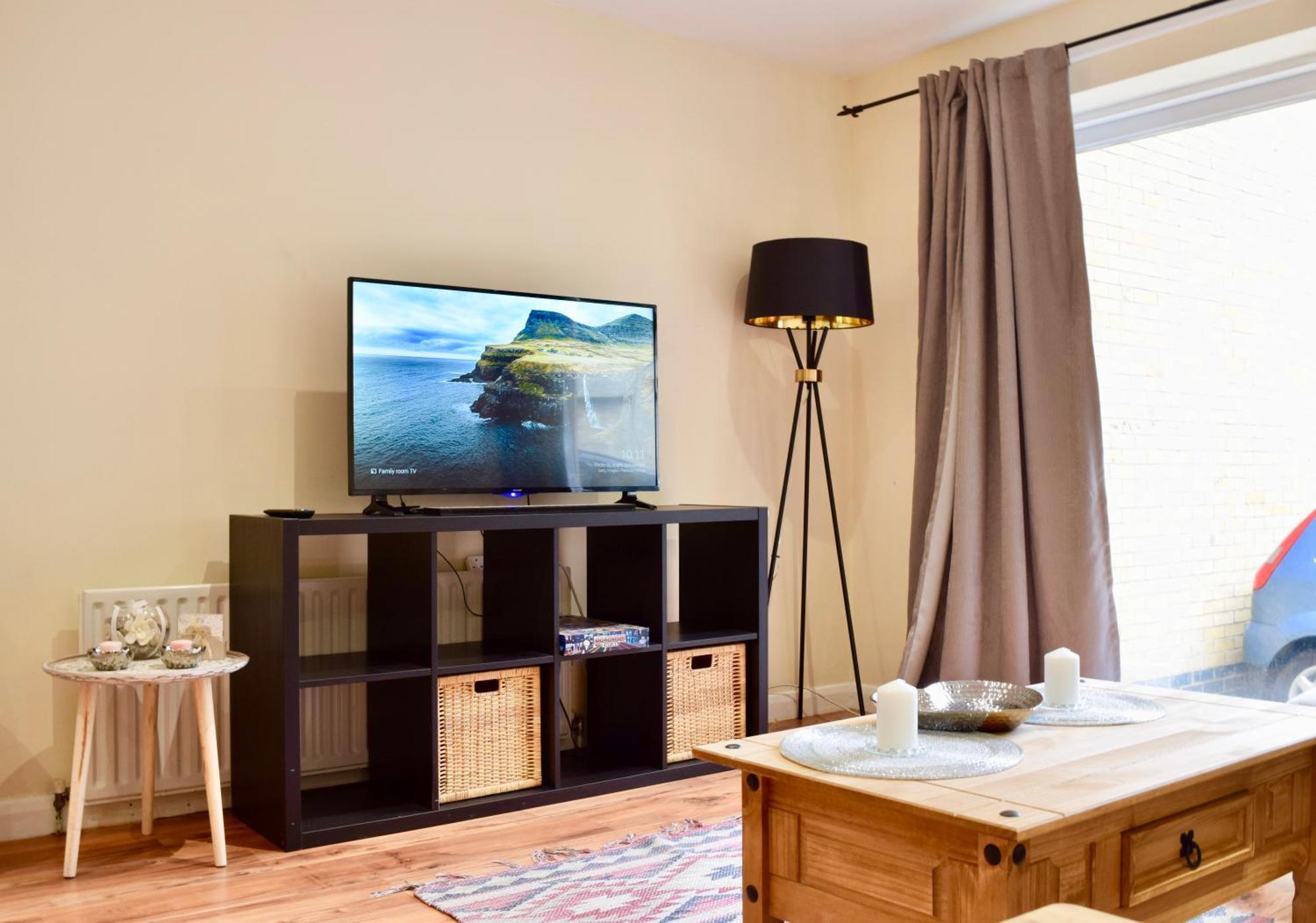 Stylish And Homely 4 Bedroom Home In East London Exterior foto